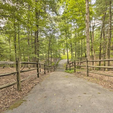 Creekside Berkeley Springs Cabin On 35 Acres! Exterior photo