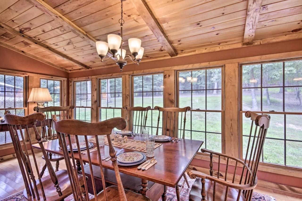 Creekside Berkeley Springs Cabin On 35 Acres! Exterior photo
