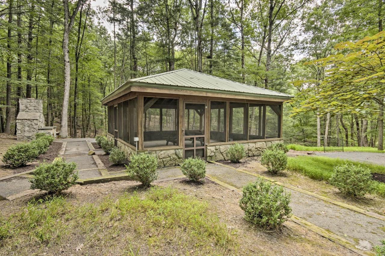 Creekside Berkeley Springs Cabin On 35 Acres! Exterior photo